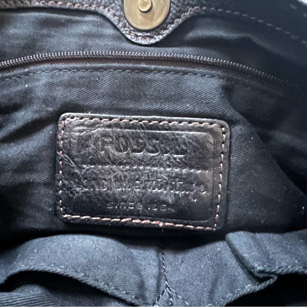 Vintage Fossil Leather Shoulder Bag - Picture 2 of 11